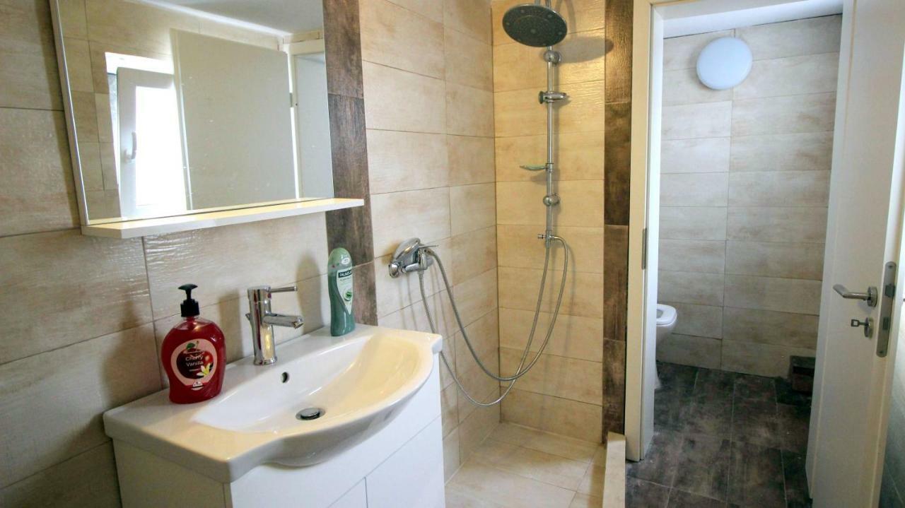 Perigiali Apartment カヴァラ エクステリア 写真